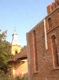 Aldesti - Se construieste o noua biserica ortodoxa - Virtual Arad County (c)2001