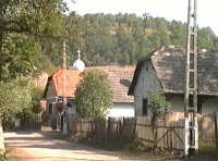 Buceava - Ulita din vale - Virtual Arad County (c)2000