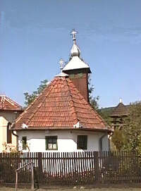 Julita - Biserica catolica veche - Virtual Arad County (c)2000
