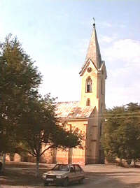 Peregul Mare - Biserica catolica - Virtual Arad County (c)2001