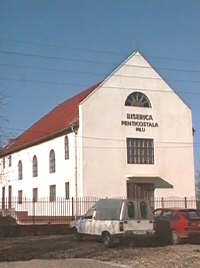 Pilu - Biserica penticostala - Virtual Arad County (c)2001