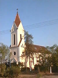 Silindia - Biserica catolica - Virtual Arad County (c)2001