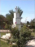 Sintea Mica - Monumentul eroilor - Virtual Arad County (c)2002