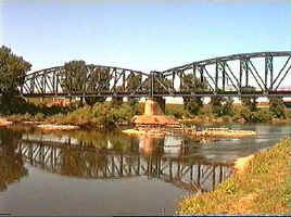 Podul CFR din Arad ("Podul Timisorii") - (c) Virtual Arad News, 1998