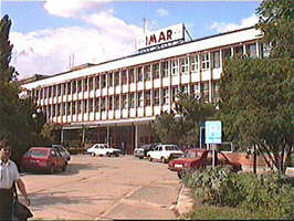 Fabrica aradeana de mobila IMAR SA - Virtual Arad News (c)1999