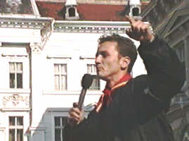 Liderul sindicatului studentilor - Alexandru Cheres - Virtual Arad News (c)1999