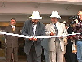 Momentul festiv al deschiderii Targului Agromalim - Virtual Arad News (c)1999