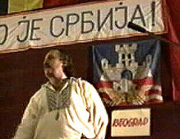 Interpretul de muzica populara Stefan Muntenas in spectacolul "Pro Serbia" - Virtual Arad News (c)1999