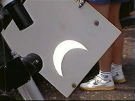 Proiectia Eclipsei prin telescop - Virtual Arad News (c)1999