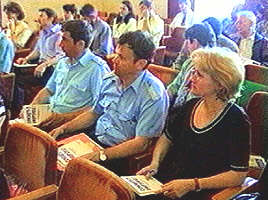 Aradenii participa cu interes la seminariile LADO de educatie civica