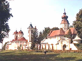 La Manastirea Bodrog se fac pregatiri pentru Marele Hram - Virtual Arad News (c)2000