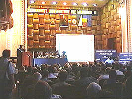 La Palatul Cultural a avut loc Simpozionul aniversar - Virtual Arad News (c)2000