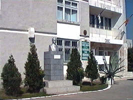 Universitatea "Vasile Goldis" va avea inca o facultate acreditata - Virtual Arad News (c)2000