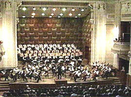 Filarmonica aradeana la deschiderea stagiunii 2001/2002