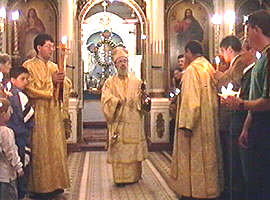 "Hristos a Inviat!" - anunta Episcopul Timotei - Virtual Arad News (c)2001