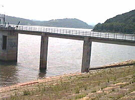 La barajul de la Taut va avea loc un exercitiu al protectiei civile - Virtual Arad News (c)2001