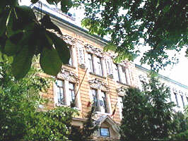Liceul Pedagogic "Dimitrie Tichindeal" va fi consolidat si reabilitat - Virtual Arad News (c)2001
