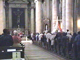 Pastele a fost sarbatorit si de credinciosii catolici - Virtual Arad News (c)2001