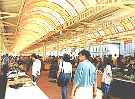 Piata Catedralei va fi modernizata in continuare... - Virtual Arad News (c)2001