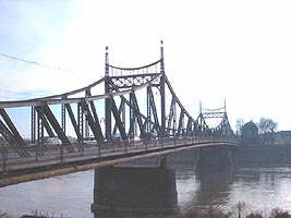 Aradul are in perspectiva construirea unui nou pod - Virtual Arad News (c)2002