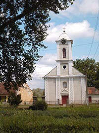 Biserica catolica din Bulci se ocupa de inmormantarea celor decedati la sanatoriu - Virtual Arad News (c)2002