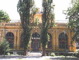 Cladirea fostului Cazino ar putea intra in proprietatea universitatilor - Virtual Arad News (c)2002