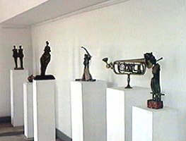 Galeria de arta Delta adaposteste salonul bienal de sculptura mica