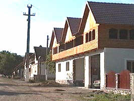 Iacobini - un sat care merita vizitat - Virtual Arad News (c)2002