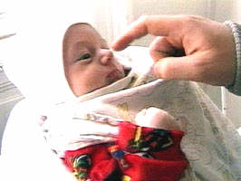 Primul nou nascut din 2002 este baiat