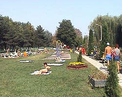 Strandul Neptun - loc ideal de odihna si receere - Virtual Arad News (c)2002