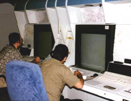 Centrul de Dirijare al Zborurilor din Arad - in pericol de desfiintare - Virtual Arad News (c)2004