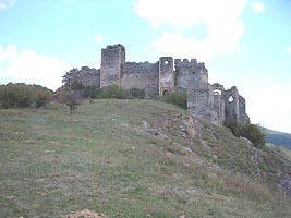 Cetatea Soimos a fost construita in 1278 - Virtual Arad News (c)2004