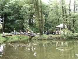 Festivalul national de poezie a avut loc si in parcul castelului regal din Savarsin