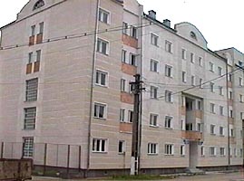 Ministrul sanatatii a felicitat Aradul pentru privatizarea spitalului din Chisineu-Cris - Virtual Arad News (c)2004