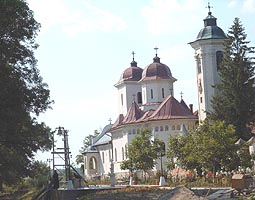 Manastirea de la Bodrog este una din cele mai vechi din tara - Virtual Arad News (c)2005
