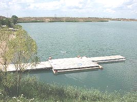 Lacul de la Ghioroc a fost populat cu peste - Virtual Arad News (c)2006