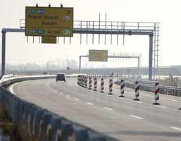 Oficialii aradeni sunt optimisti in legatura cu autostrada