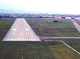 Se fac pasi pentru realizarea aeroportului regional Timisoara-Arad - Virtual Arad News (c)2006
