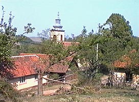 Si scoala si biserica din Vasoaia au ramas fara participanti - Virtual Arad News (c)2006