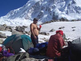 Alpinistii aradeni se pregatesc sa cucereasca varful Aconcagua