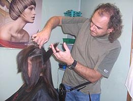Attila Bereczky - hair-stylistul aradean
