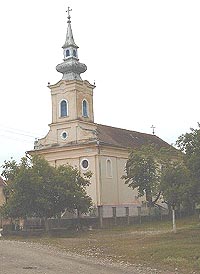 Belotint, la biserica ortodoxa s-a sarbatorit hramul bisericii - Virtual Arad News (c)2007