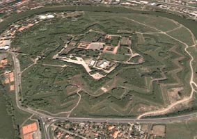 Cetatea Aradului - cea mai bine pastrata constructie militara in forma de stea