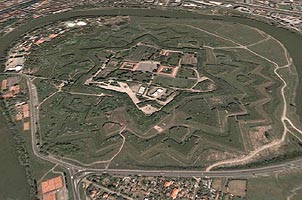 Cetatea Aradului va putea deveni un centru de atractie turistic in viitor - Virtual Arad News (c)2007