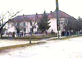 La Tarnova toti elevii vor face cursuri in cladirea noua a scolii - Virtual Arad News (c)2007