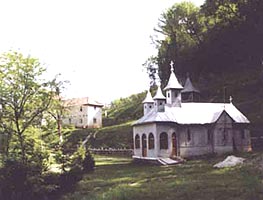 Manastirea Feredeul din Deal va fi prevazuta cu camere de oaspeti - Virtual Arad News (c)2007