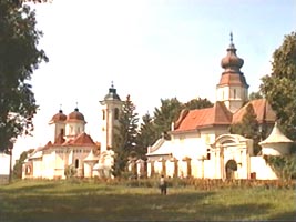 Manastirea Hodos-Bodrog este cunoscuta in toata tara - Virtual Arad News (c)2007