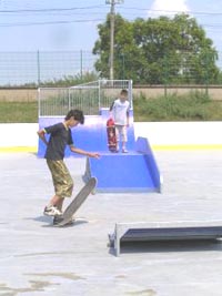 Pe perioada verii patinoarul va fi transformat in skatepark
