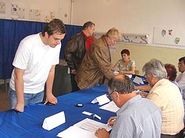 Alegeri linistite in Judetul Arad