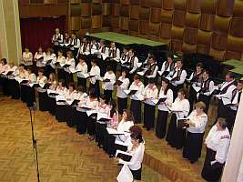 La Filarmonica a avut loc un concert coral cu piese inspirate din melodiile populare